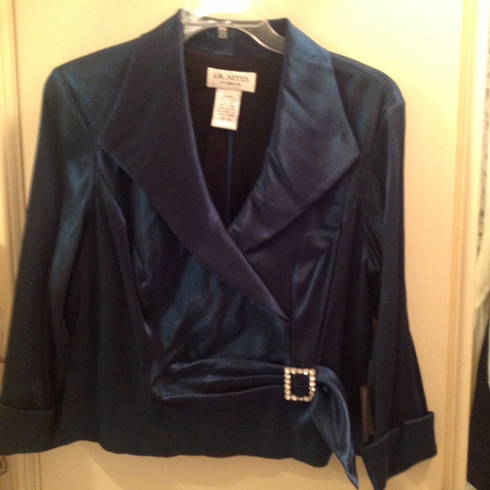 An elegant deep teal blouse size 16